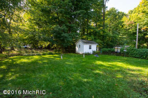 518 E Darwin, Cassopolis, MI 49031 photo 10