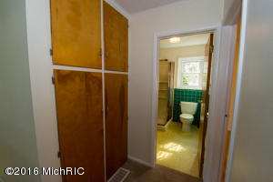 518 E Darwin, Cassopolis, MI 49031 photo 27