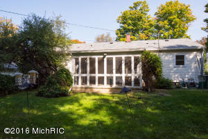 518 E Darwin, Cassopolis, MI 49031 photo 32