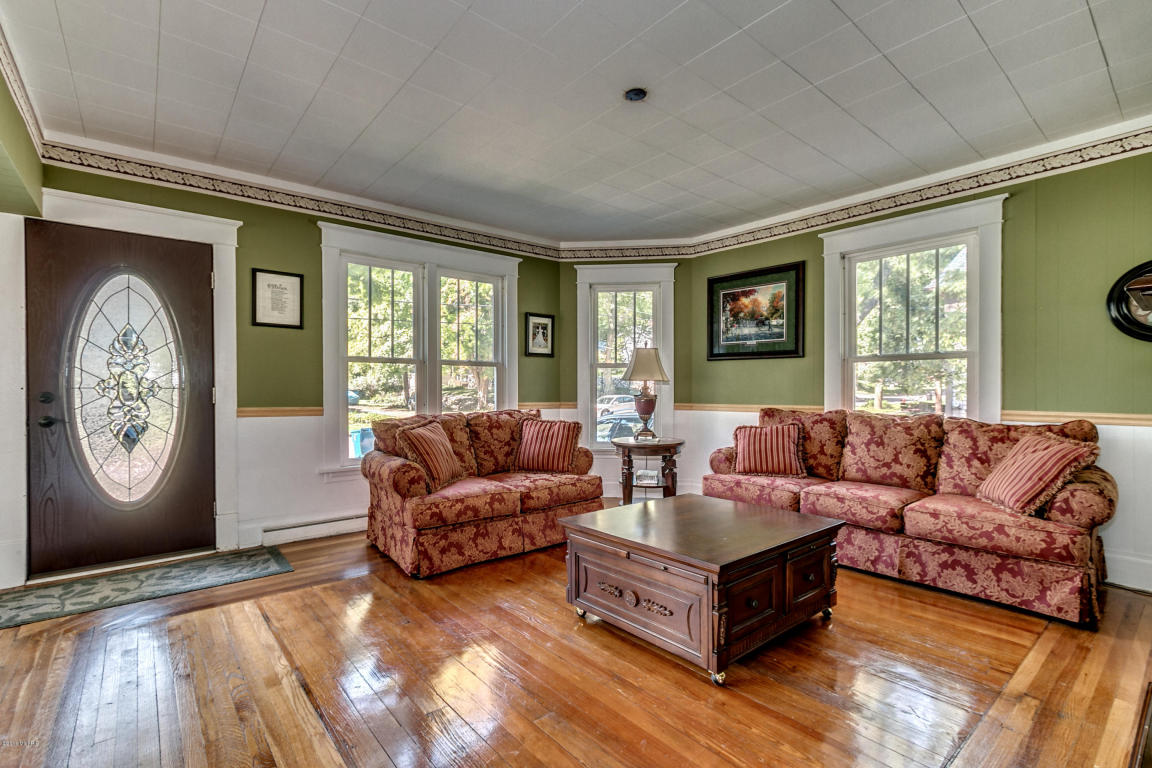 314 N Marshall Ave, Marshall, MI 49068 photo 5