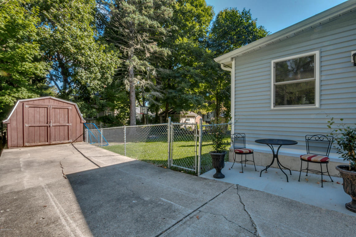 314 N Marshall Ave, Marshall, MI 49068 photo 39