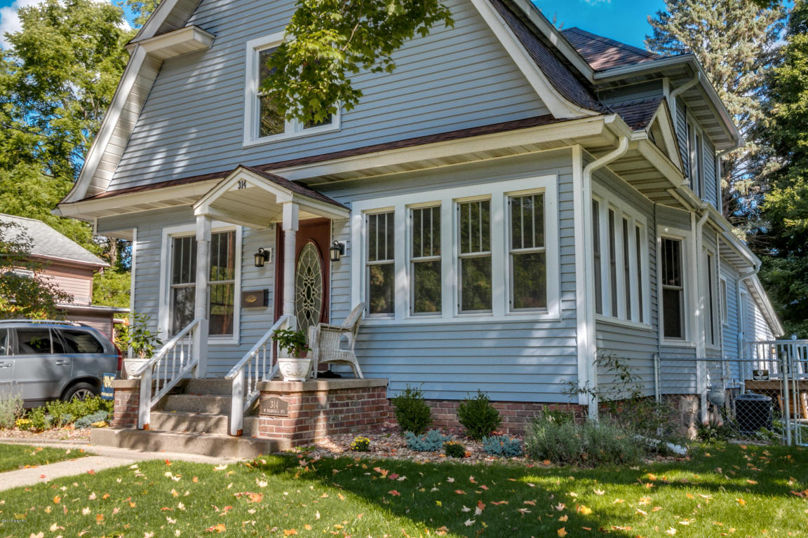 314 N Marshall Ave, Marshall, MI 49068 photo 2