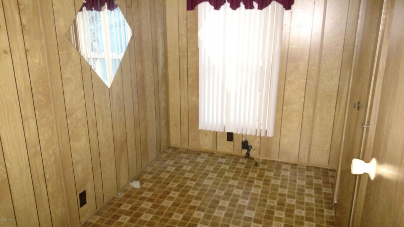 1277 Shepard Rd, Crystal, MI 48818 photo 13