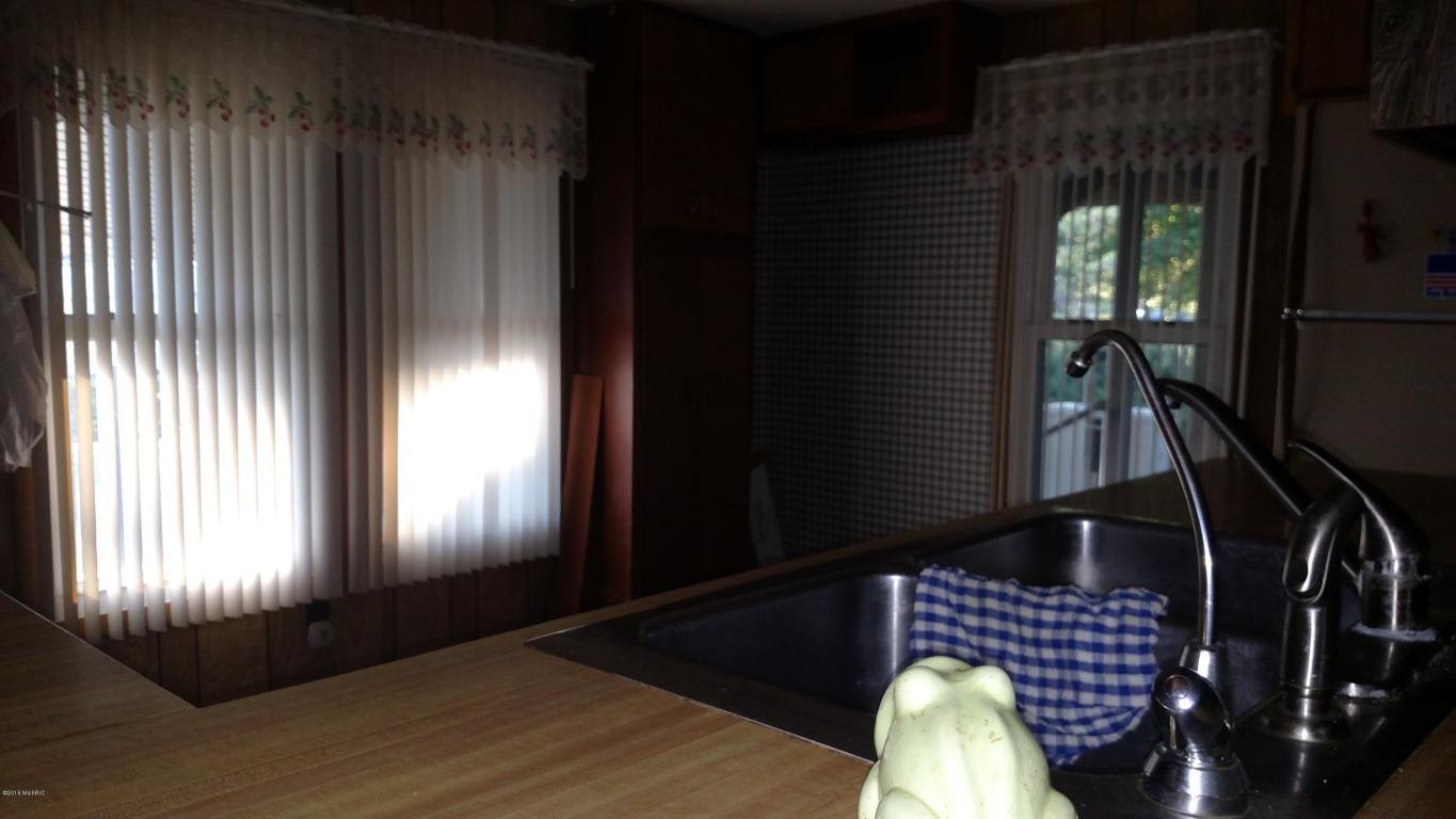 1277 Shepard Rd, Crystal, MI 48818 photo 15