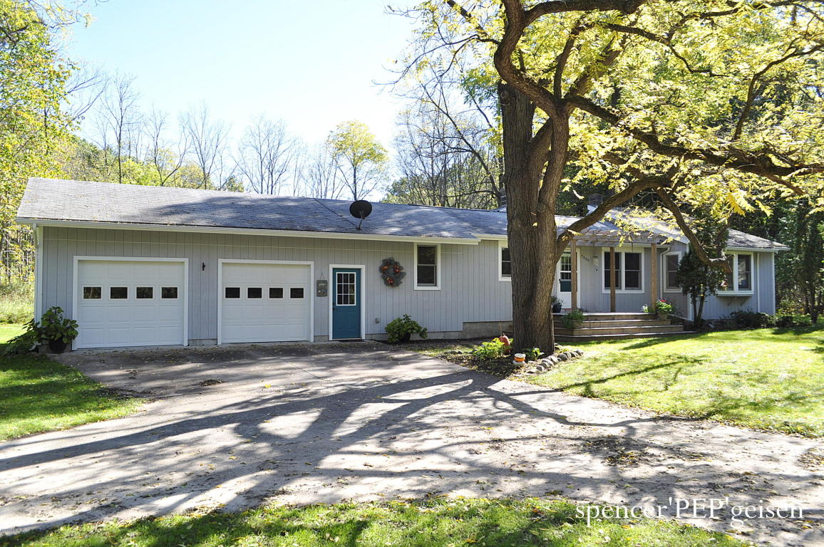 5600 Flat River Trl, Belding, MI 48809 photo 1