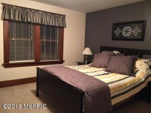 307 E Cherry St, Fremont, MI 49412 photo 15