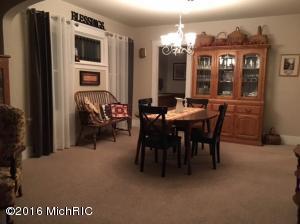 307 E Cherry St, Fremont, MI 49412 photo 6