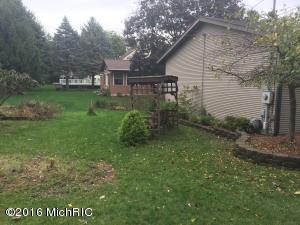 1229 Schavey, Dewitt, MI 48820 photo 2