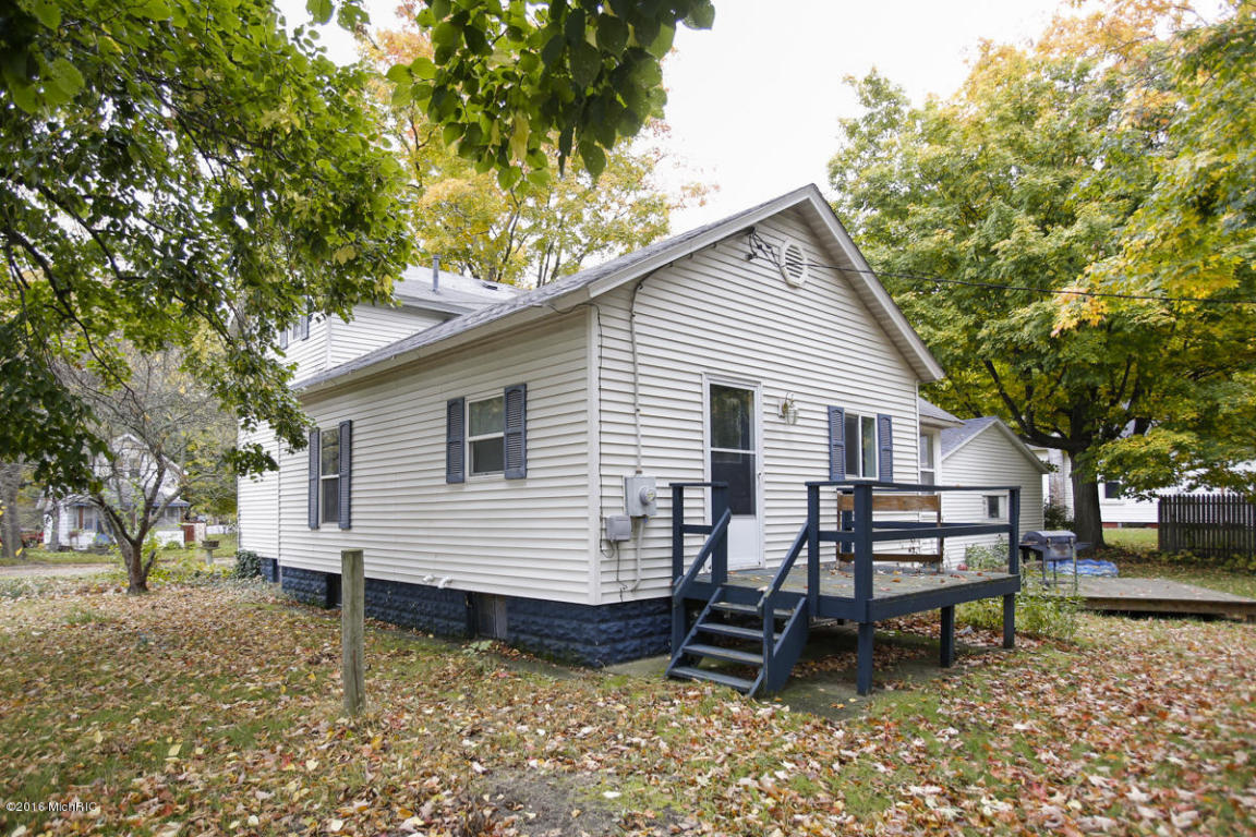 223 W Grant St, Plainwell, MI 49080 photo 27