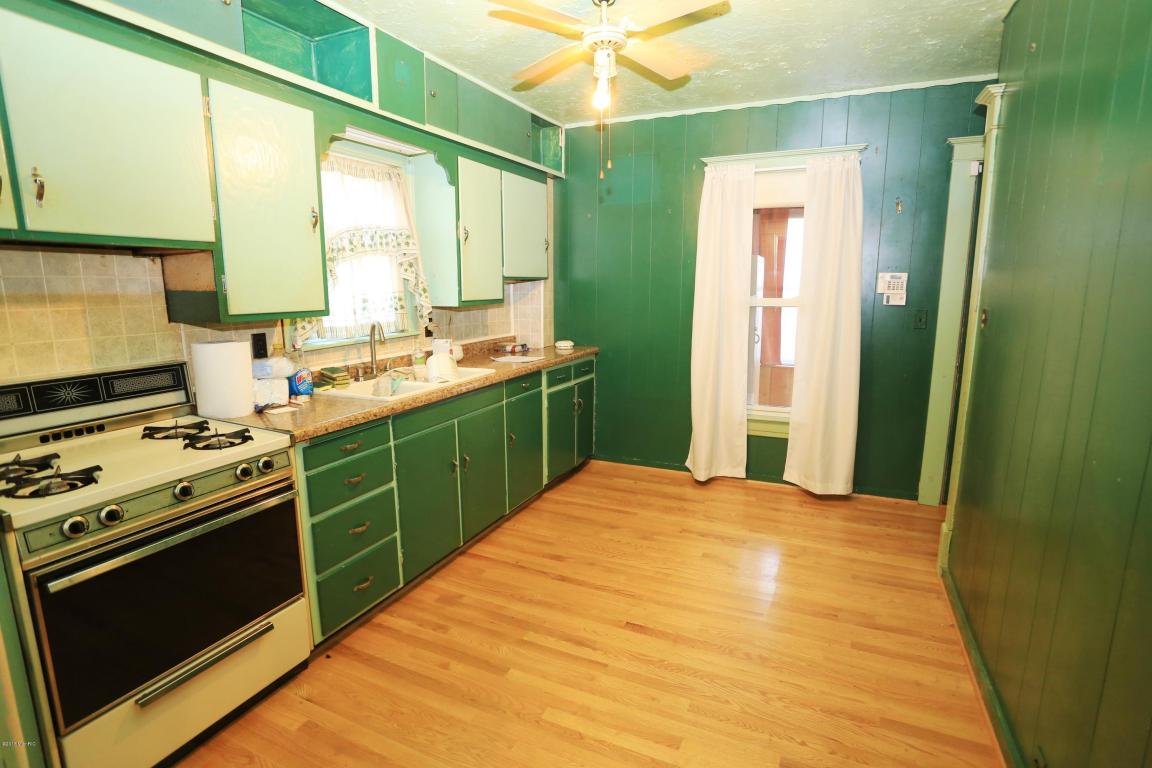 1014 Fifth, Three Rivers, MI 49093 photo 9