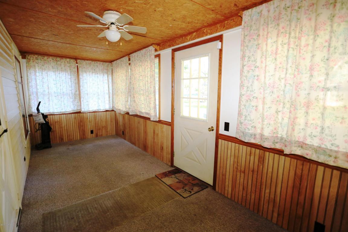 1014 Fifth, Three Rivers, MI 49093 photo 4