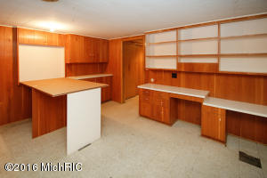 202 Cottage St, Plainwell, MI 49080 photo 17