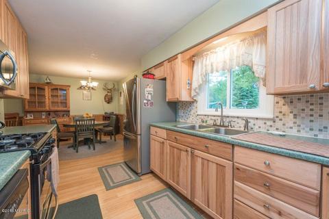 1355 E Pine Hill Ave, White Cloud, MI 49349 photo 7