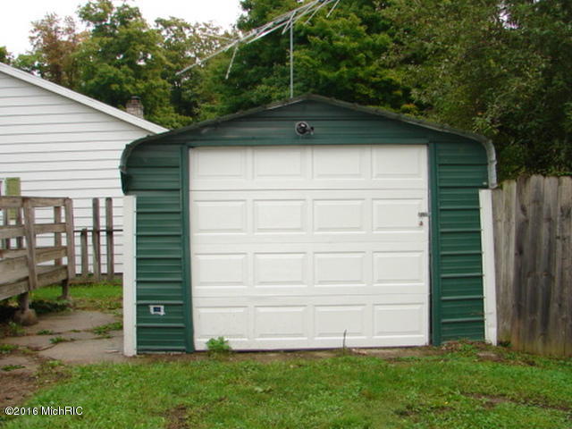 206 E State St, Mendon, MI 49072 photo 7