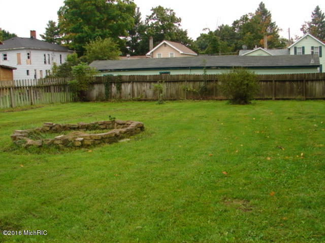 206 E State St, Mendon, MI 49072 photo 8