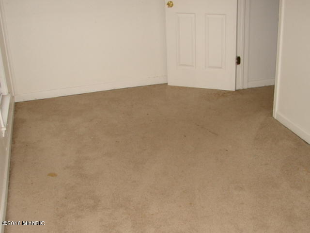 206 E State St, Mendon, MI 49072 photo 13