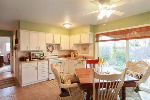 207 First St, Galien, MI 49113 photo 5