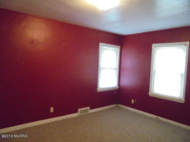 805 Wright Ave, Alma, MI 48801 photo 22