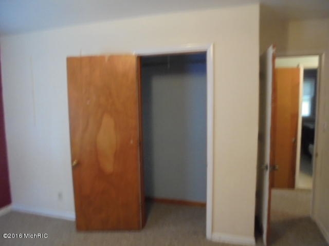 805 Wright Ave, Alma, MI 48801 photo 23