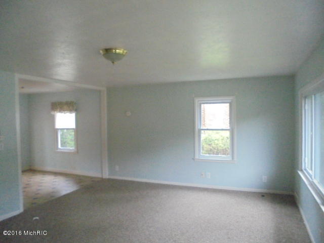 805 Wright Ave, Alma, MI 48801 photo 13