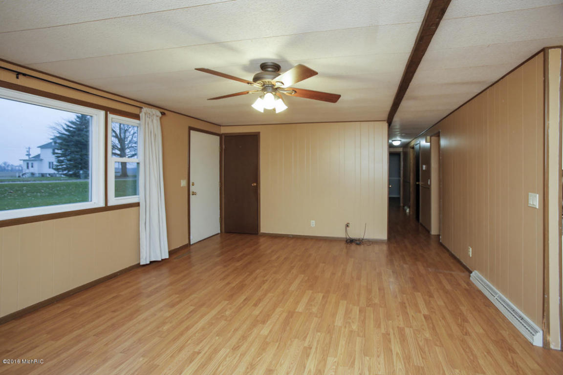 23965 88th Ave, Marcellus, MI 49067 photo 4