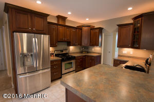 7688 E S Ave, Scotts, MI 49088 photo 6