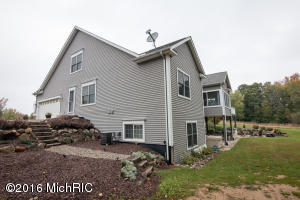 7688 E S Ave, Scotts, MI 49088 photo 5