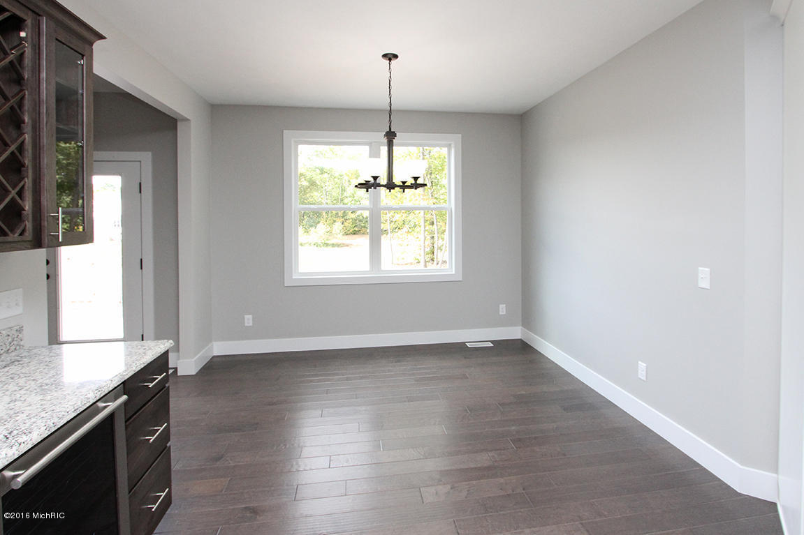 42404 Mitchell, Mattawan, MI 49071 photo 5