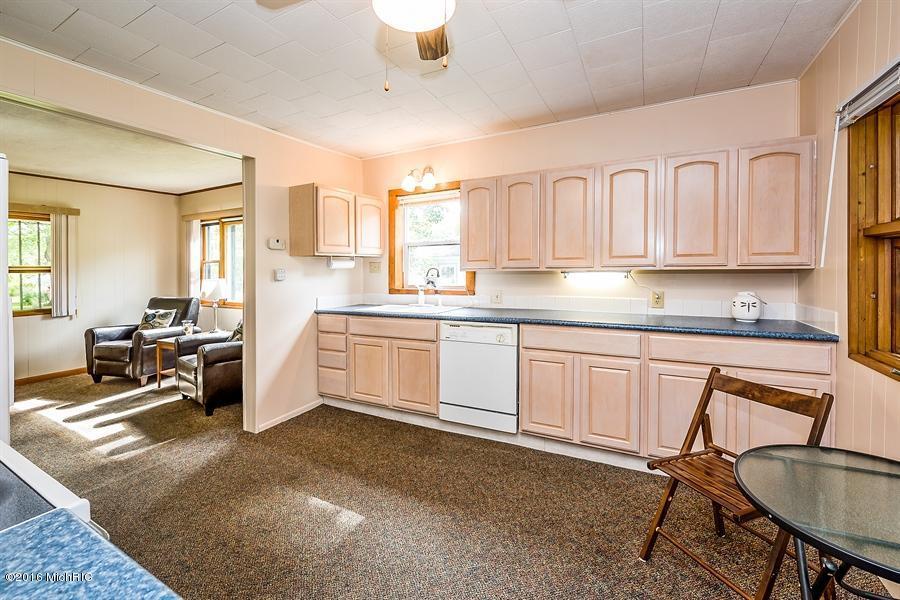 15312 Chippewa, Buchanan, MI 49107 photo 3