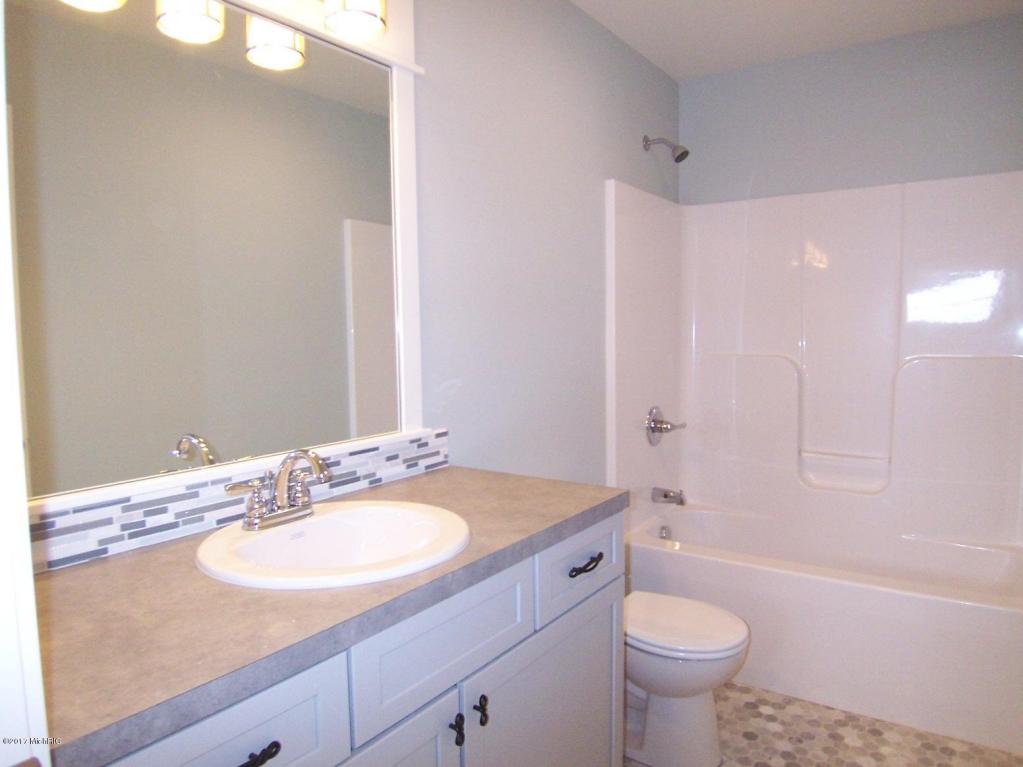 4311 Longview Ct, Dorr, MI 49323 photo 20