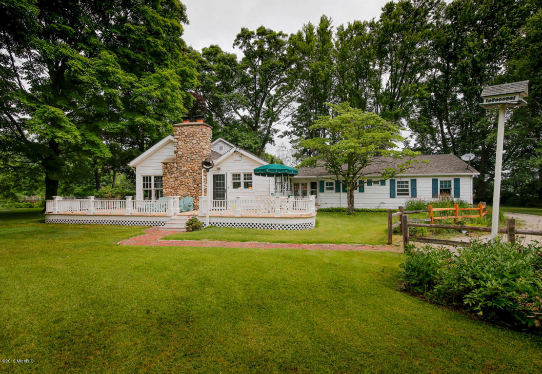 19111 Heimbach Rd, Three Rivers, MI 49093 photo 2