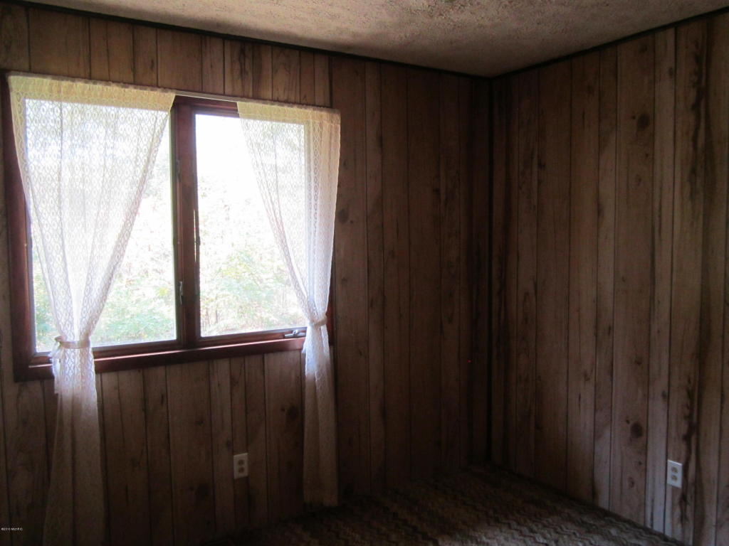 13800 Brady Rd, Bellevue, MI 49021 photo 17