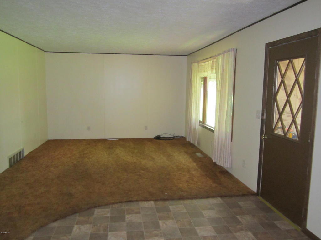 13800 Brady Rd, Bellevue, MI 49021 photo 9