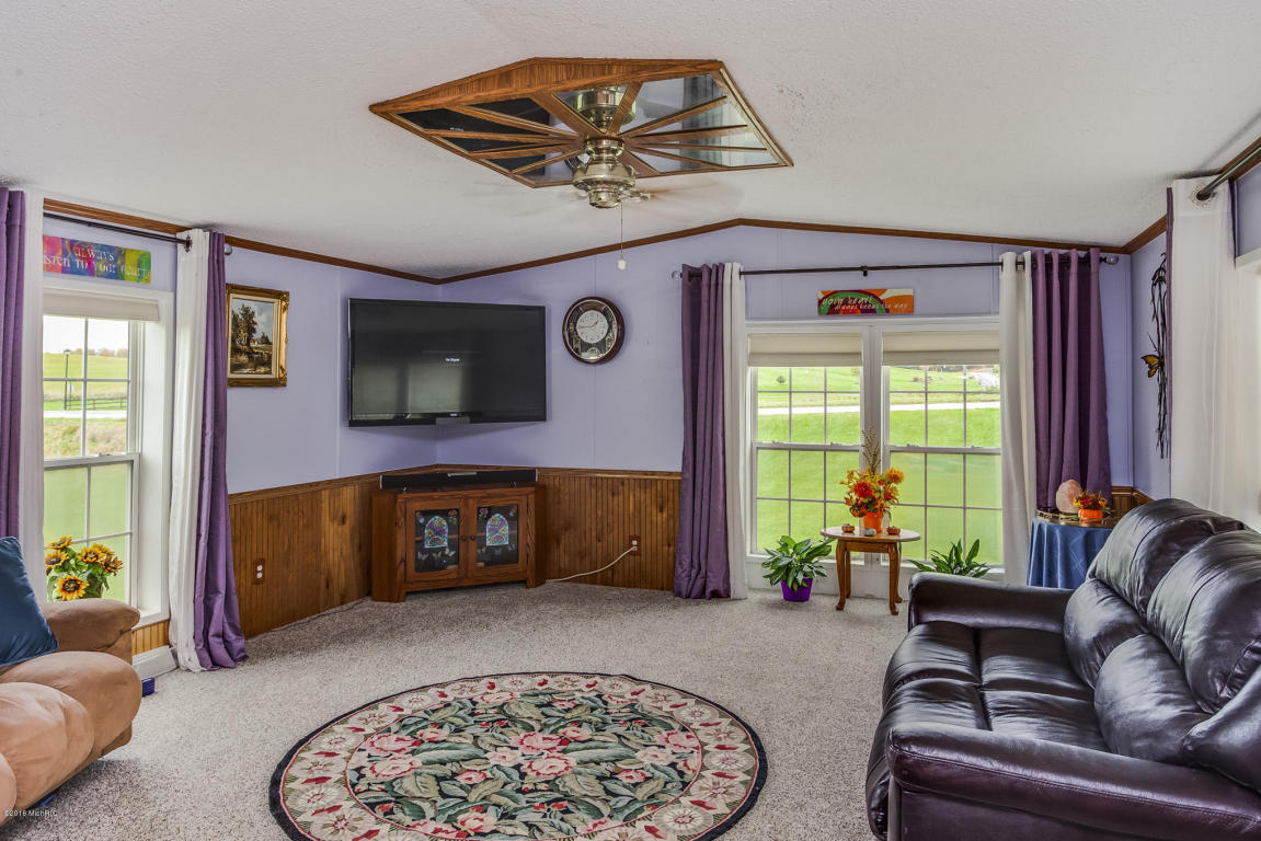 4084 35th St, Dorr, MI 49323 photo 16