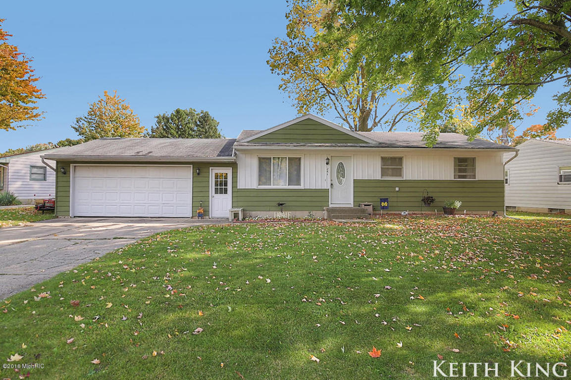 261 Jane Ellen, Lowell, MI 49331 photo 1