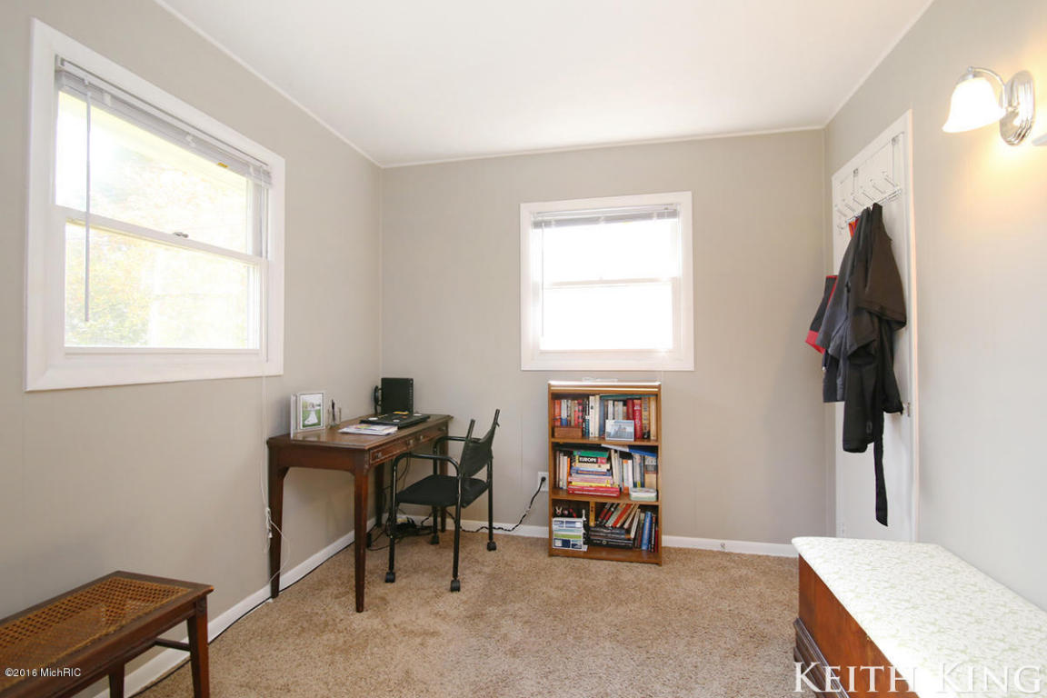 261 Jane Ellen, Lowell, MI 49331 photo 4