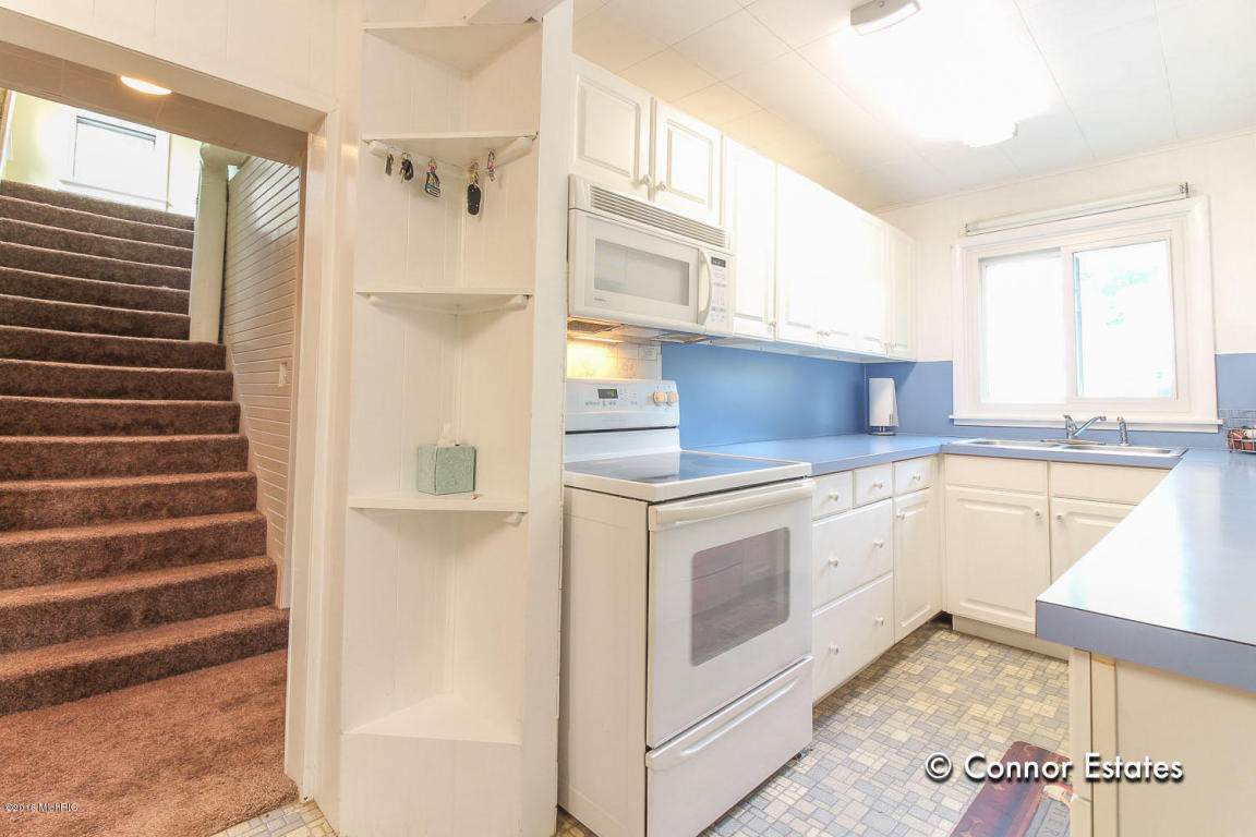 829 Shepard Dr, Lowell, MI 49331 photo 13