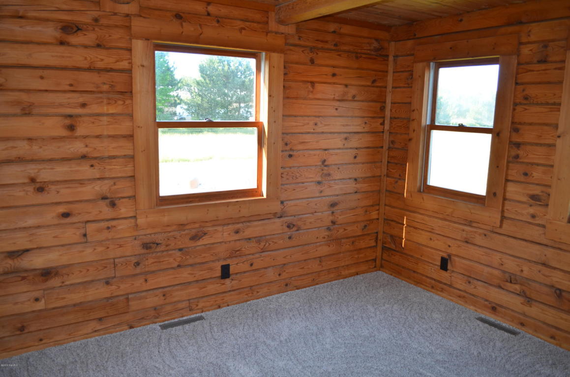 1224 N Spruce Ave, White Cloud, MI 49349 photo 18