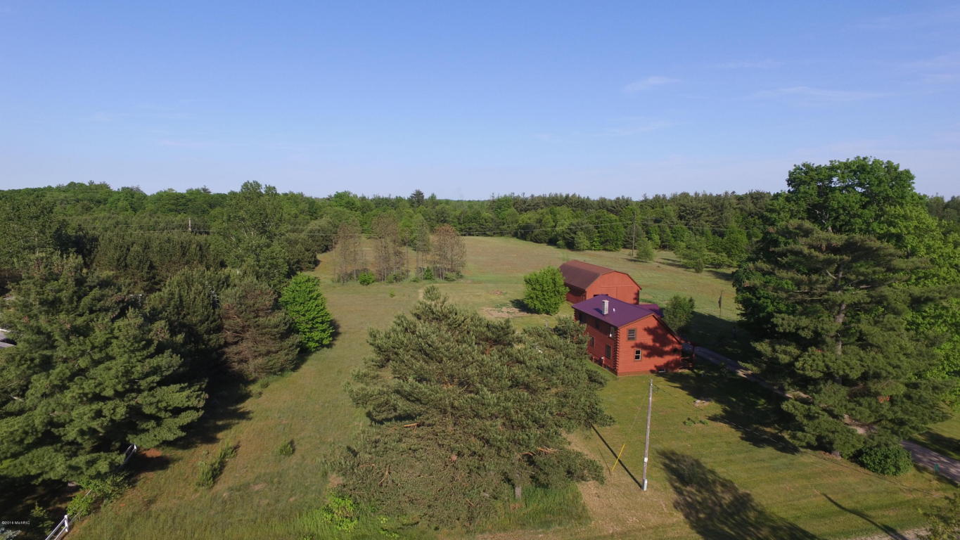 1224 N Spruce Ave, White Cloud, MI 49349 photo 33