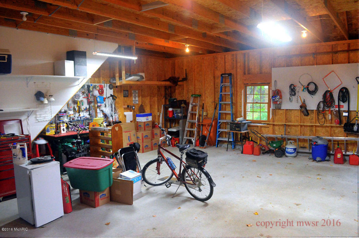 224 E Third St, Pentwater, MI 49449 photo 24