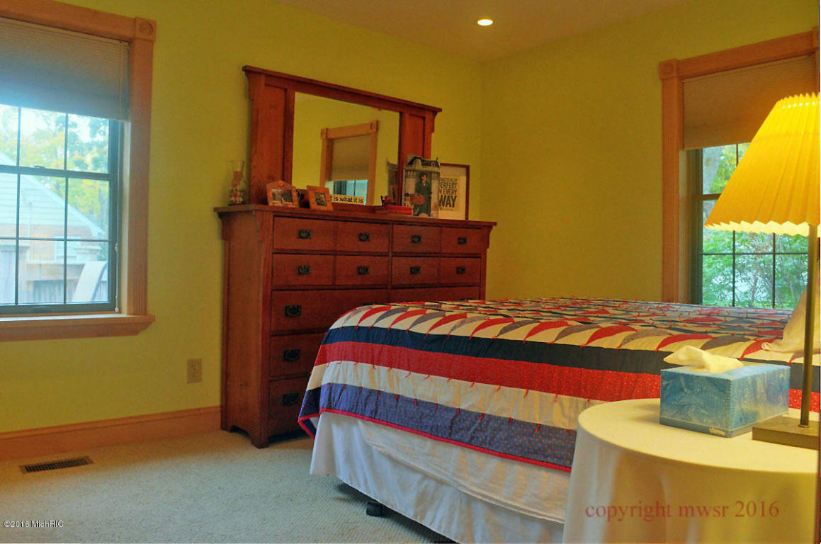 224 E Third St, Pentwater, MI 49449 photo 15
