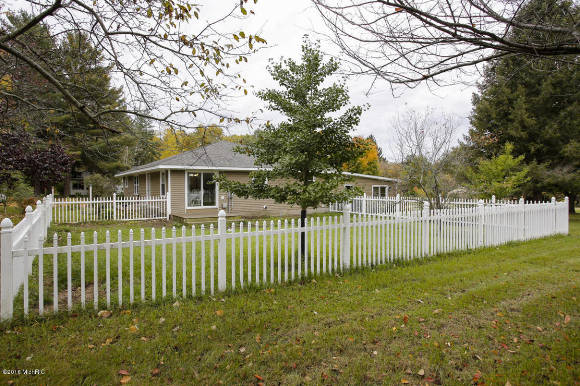 918 Marsh Rd, Plainwell, MI 49080 photo 27