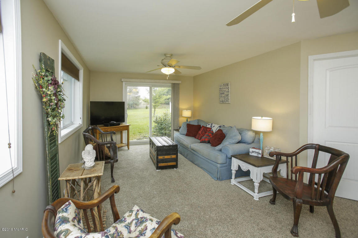 918 Marsh Rd, Plainwell, MI 49080 photo 17