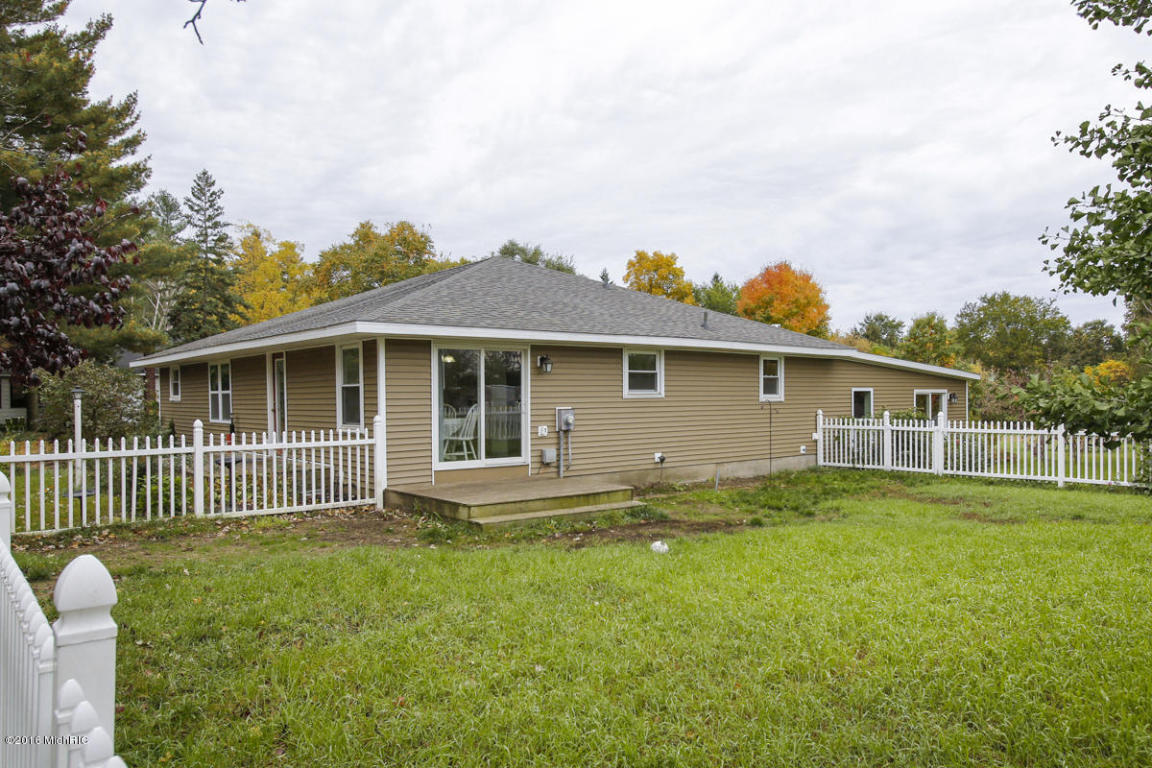 918 Marsh Rd, Plainwell, MI 49080 photo 29