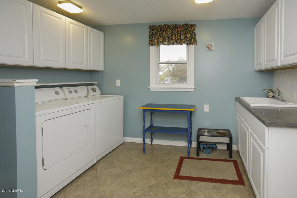 918 Marsh Rd, Plainwell, MI 49080 photo 19