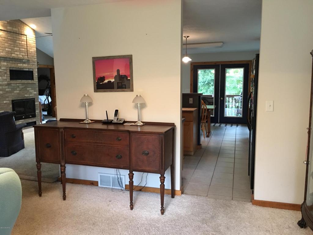 4241 W Pine Bluff Dr, Grant, MI 49327 photo 23