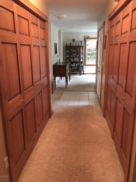 4241 W Pine Bluff Dr, Grant, MI 49327 photo 21