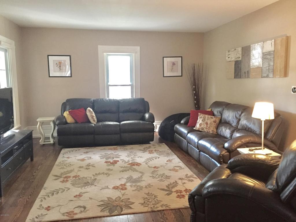 211 Elm St, Carson City, MI 48811 photo 39