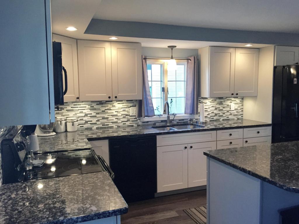 211 Elm St, Carson City, MI 48811 photo 20