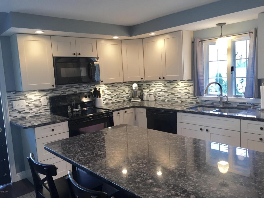 211 Elm St, Carson City, MI 48811 photo 21
